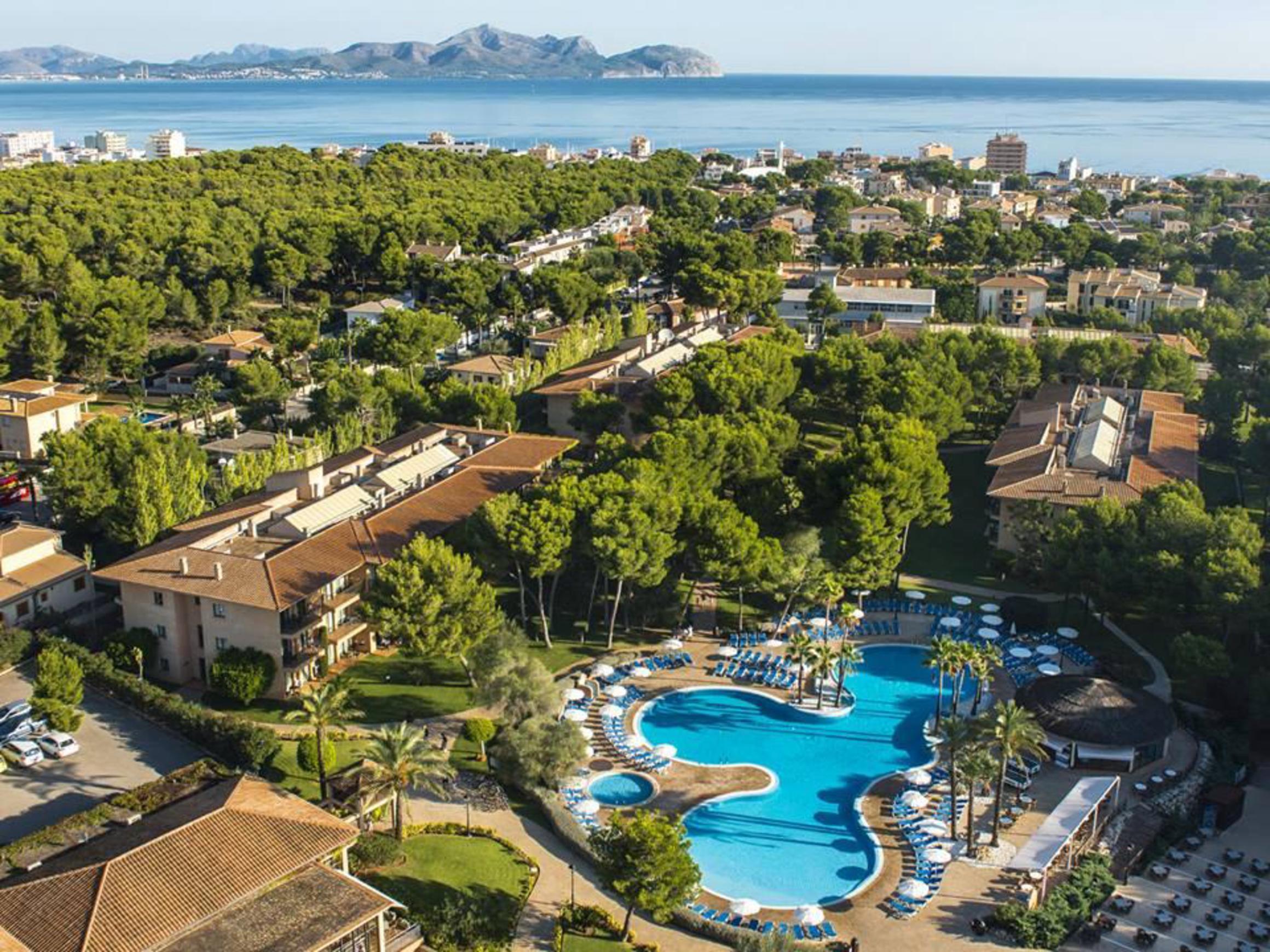 Vell Mari Hotel & Resort 坎皮卡福特 外观 照片
