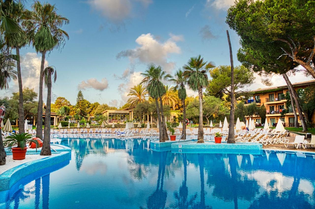 Vell Mari Hotel & Resort 坎皮卡福特 外观 照片