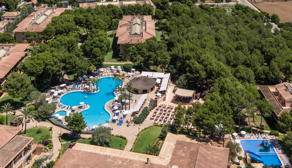 Vell Mari Hotel & Resort 坎皮卡福特 外观 照片